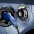 Evropsk trh s elektromobily brzd vysok ceny i nejistota. Zkaznci hledaj kompromis